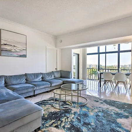 Siesta Key Vacation Rental Near Beaches!